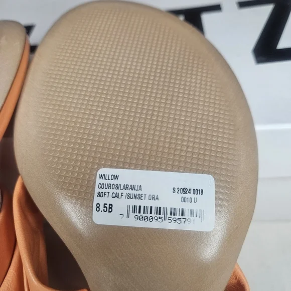 Schutz Willow Sandal In Sunset Orange NIB sz 8.5B Retail $128 Hard To Find - Picture 4 of 4